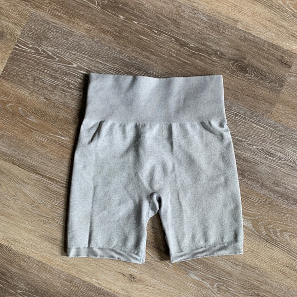 Pants - Tala biker shorts